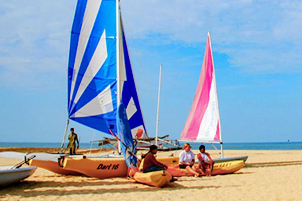 Bohemian Hotel - Negombo Exteriör bild